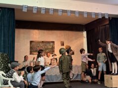 Fantis School Commemorates OXI Day with Tribute to “Civilians: Everyday Heroes”