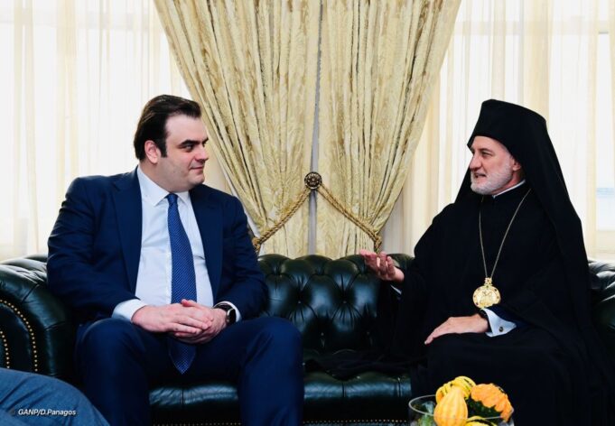 Συνάντηση Κυρ. Πιερρακάκη με τον Αρχιεπίσκοπο Ελπιδοφόρο
