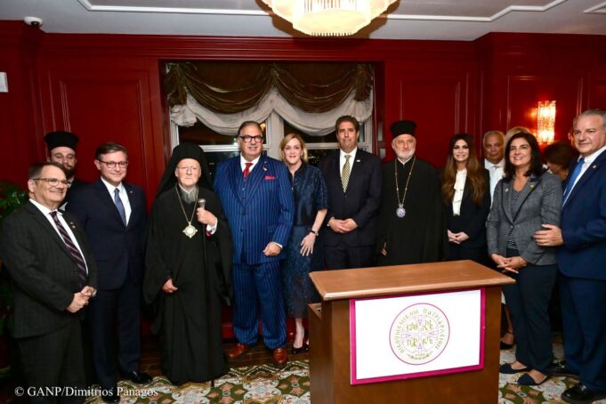 Μ. Τζόνσον: Θεμελιακές για τις ΗΠΑ οι «διαχρονικές αλήθειες» της Ορθοδοξίας