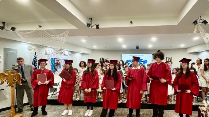 Τελετή Αποφοίτησης του Σαββατιανού Σχολείου στην Κορώνα