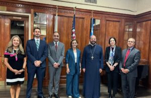 Η Πρώτη Κυρία της Κύπρου στο Ημερήσιο Σχολείο του Καθεδρικού