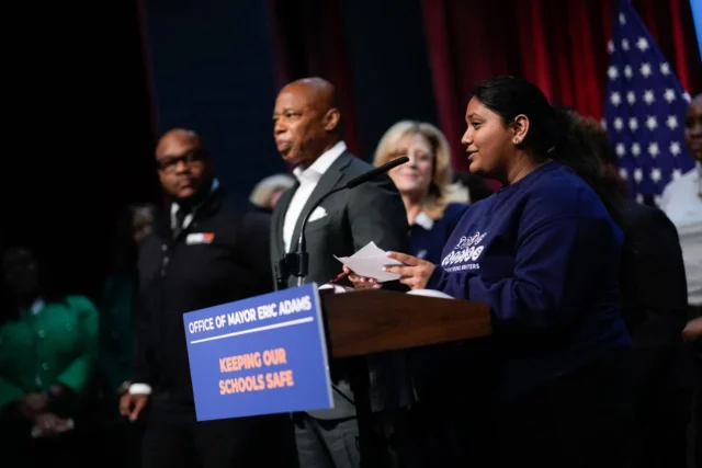 20251027-mayor-adams-announces-first-in-nation-technology-jpg