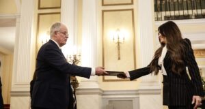 Η νέα Πρέσβης των ΗΠΑ επέδωσε τα διαπιστευτήριά της στον Πρόεδρο της Δημοκρατίας
