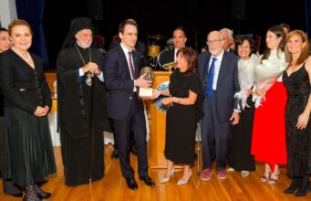 Με το Ομήρειο Βραβείο τίμησε η Χιακή Ομοσπονδία τον Μιχάλη Κράτσιο