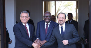 Σε κοινή συνάντηση με Ολγκίν συμφώνησαν Χριστοδουλίδης – Ερχιουρμάν