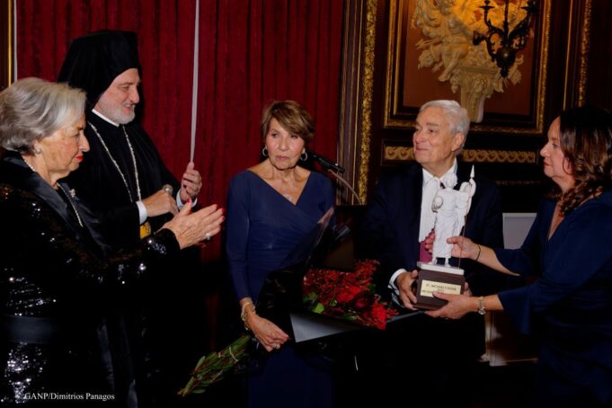 Με το Βραβείο «Αρχάγγελος Μιχαήλ» τιμήθηκαν ο Μερκούριος και η Ελευθερία Αγγελιάδη