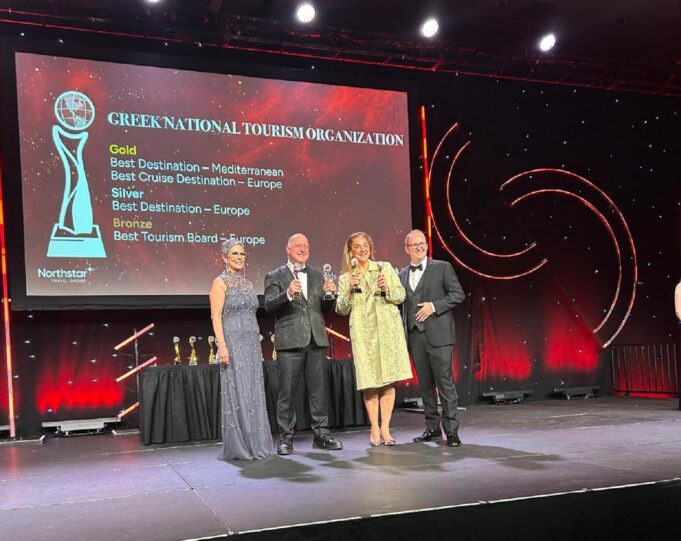 Travvy Awards: Κορυφαίες διακρίσεις για Ελλάδα και ΕΟΤ στα «Οσκαρ» του αμερικανικού τουρισμού