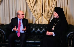 Στη Νέα Υόρκη ο κ. Χατζηδάκης – Συνάντηση με Αρχιεπίσκοπο Ελπιδοφόρο