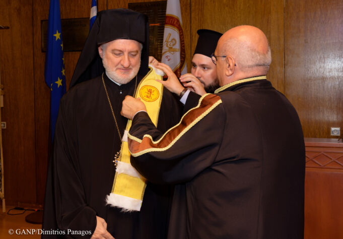 Ο Αρχιεπίσκοπος Αμερικής Ελπιδοφόρος αναγορεύθηκε Επίτιμος Διδάκτορας του Πανεπιστημίου Πατρών