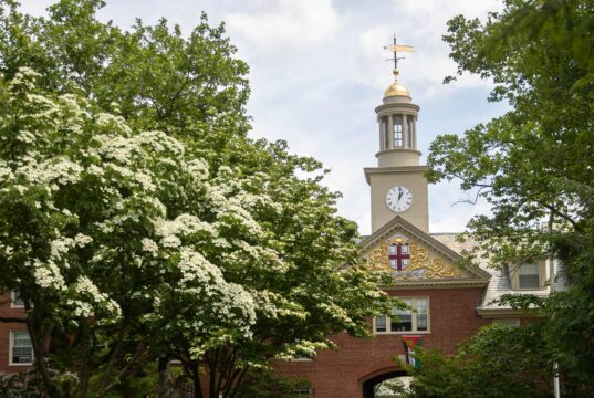 Τουλάχιστον δύο νεκροί και πολλοί τραυματίες από τα πυρά ενόπλου στο πανεπιστήμιο Μπράουν του Ρόουντ Άιλαντ