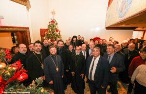 Metropolis of New Jersey Hosts Annual Christmas Tree Lighting