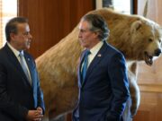 Συνάντηση Σ. Παπασταύρου – Ντ.Μπέργκαμ στην Ουάσιγκτον