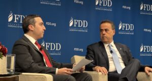 Στ. Παπασταύρου στο FDD: Τον Απρίλιο στην Ουάσιγκτον η επόμενη υπουργική συνεδρίαση του σχήματος 3+1