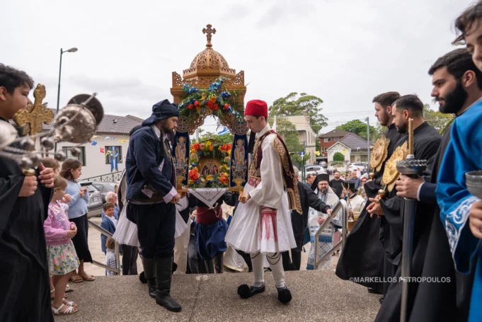 Ο Αρχιεπίσκοπος Μακάριος στην εορτάζουσα Ενορία Αγίου Νικολάου στο Σύδνεϋ