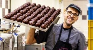 Χημική ουσία στη μαύρη σοκολάτα μπορεί να επιβραδύνει τη γήρανση