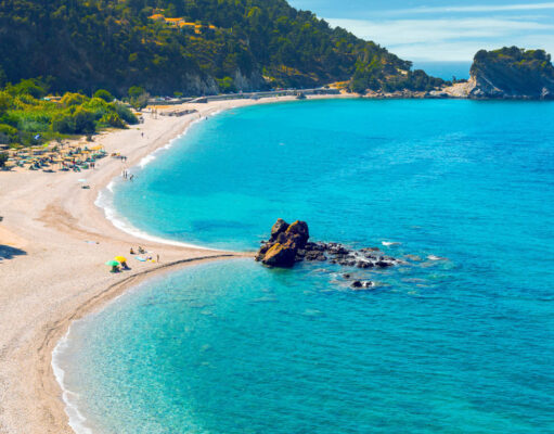 Η Σάμος στις ανερχόμενες δυνάμεις του ευρωπαϊκού τουρισμού, σύμφωνα με διεθνή ΜΜΕ