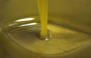 Τηλεοπτικό οδοιπορικό στους δρόμους του λαδιού