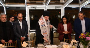 Ευχές και χαμόγελα προσφοράς στην κοπή Βασιλόπιτας του Pan Gregorian Νέας Ιερσέης