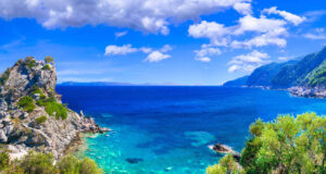 Σκόπελος: Στην κορυφή των προορισμών της Ευρώπης