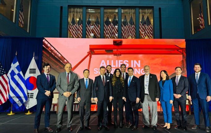 ONEX-Hanwha agreement for shipbuilding and energy cooperation signed in Washington