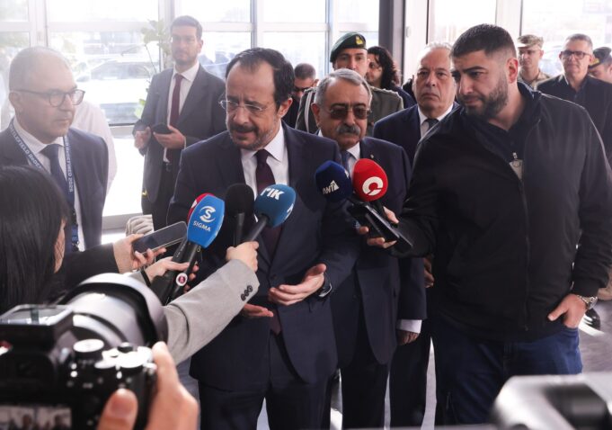 ΠτΔ: Η διάνοιξη οδοφραγμάτων πρέπει να εξυπηρετεί το σύνολο του κυπριακού λαού