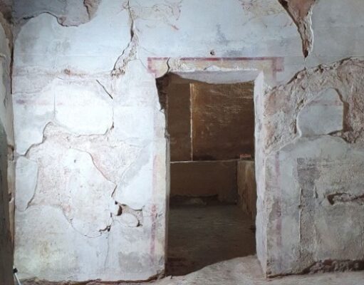 Μοναδικό μνημείο με πλούσιες τοιχογραφίες, βούκρανα και ρόδακες στο κέντρο της Δράμας