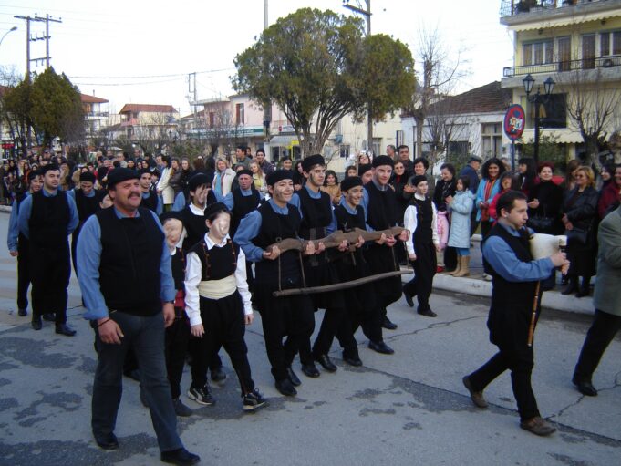 «Καλογεροδευτέρα 2026» – Ο Θρακικός Καλόγερος ζωντανεύει στο προσφυγικό Καλαμπάκι Δράμας