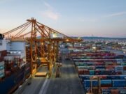 Greek exports to the US stable in 2025: Energy and tourism play an important role