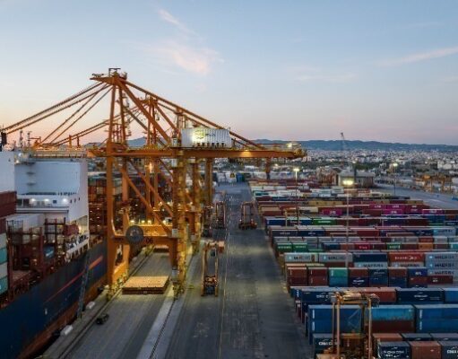 Greek exports to the US stable in 2025: Energy and tourism play an important role