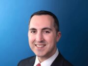 Ρίτσαρντ Γκόλντμπεργκ: Ο Πόλεμος στο Ιράν θα Μπορούσε να Μετατρέψει την Ελλάδα στην Αγαπημένη Χώρα του Ντόναλντ Τραμπ