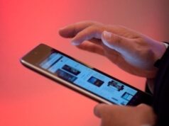 Η εκτεταμένη χρήση των μέσων κοινωνικής δικτύωσης υπονομεύει την ψυχοσωματική κατάσταση των νέων