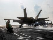 Πόλεμος στη Μέση Ανατολή: Δύο μαχητικά αεροσκάφη των ΗΠΑ καταρρίφθηκαν στο Ιράν και τον Κόλπο, με την Τεχεράνη να αναζητά έναν αγνοούμενο πιλότο