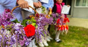 Το Πάσχα στην ελληνική λαϊκή παράδοση – Έθιμα, συμβολισμοί και αναγέννηση της ζωής