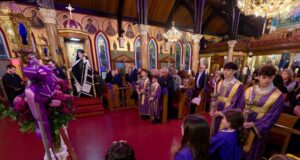 Συνεχίζοντας την παράδοση της Μεγάλης Τρίτης στην Κοίμηση της Θεοτόκου στο Μπρούκλυν