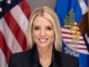 Αποπέμφθηκε η υπουργός Δικαιοσύνης Παμ Μπόντι