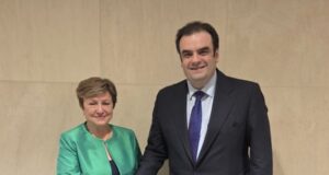 Σειρά κρίσιμων επαφών του Κ. Πιερρακάκη στο πλαίσιο της Εαρινής Συνόδου του ΔΝΤ