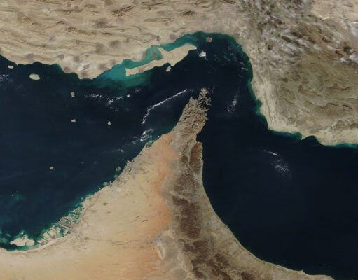 The World on the Edge of Hormuz: Iran, War, and the Threat of a Historic Crisis