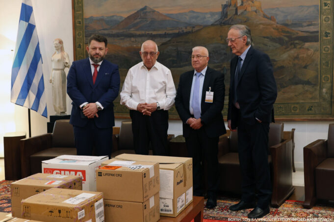 Η Βουλή των Ελλήνων προσφέρει ιατροφαρμακευτικό εξοπλισμό στο Δήμο Δρόπολης-Πωγωνίου