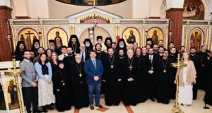 Μέγας Εσπερινός και Σταυροφορία στη Θεολογική Σχολή του Τιμίου Σταυρού