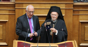Ιστορική Ειδική Συνεδρίαση της Ολομέλειας της Βουλής προς τιμήν του Οικουμενικού Πατριάρχη