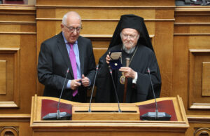Ιστορική Ειδική Συνεδρίαση της Ολομέλειας της Βουλής προς τιμήν του Οικουμενικού Πατριάρχη