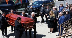 Θλίψη για την εκδημία του Απόστολου Λιτσάκη