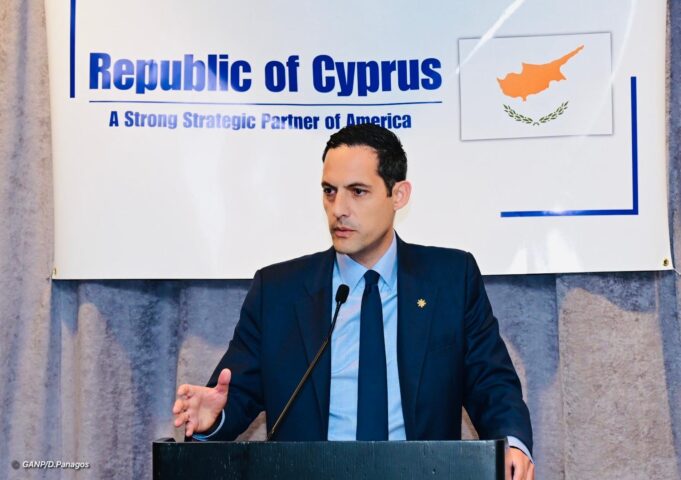 Λετυμπιώτης: Στόχος μια άτυπη συνάντηση να είναι «το σκαλοπάτι» για επανέναρξη συνομιλιών