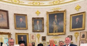 Συνάντηση Πατριάρχη Ιεροσολύμων με τον Ντόναλντ Τραμπ στον Λευκό Οίκο