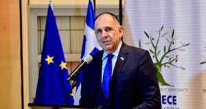Συνάντηση Γεραπετρίτη – Holguin