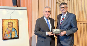Μ.Χαρακόπουλος: Έξαρση του αντιχριστιανικού ρεύματος και της «χριστιανοφοβίας» – 388 εκατ. χριστιανοί διώκονται λόγω της πίστης τους