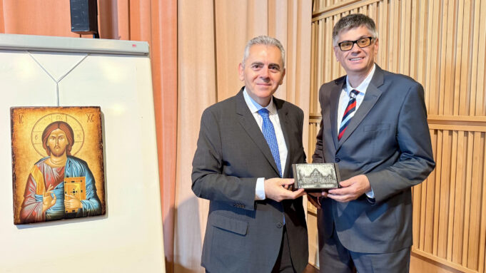 Μ.Χαρακόπουλος: Έξαρση του αντιχριστιανικού ρεύματος και της «χριστιανοφοβίας» – 388 εκατ. χριστιανοί διώκονται λόγω της πίστης τους