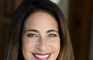 Tina Randolph Contogenis talks about her Greek heritage and being a talent agent in Hollywood