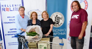 HRF ‘s June Distribution Reaches More Than 300 Families in Need
