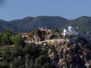 Η γιορτή της Μεταμορφώσεως του Σωτήρος στον ιερό βράχο της Πρασινάδας στη Δράμα